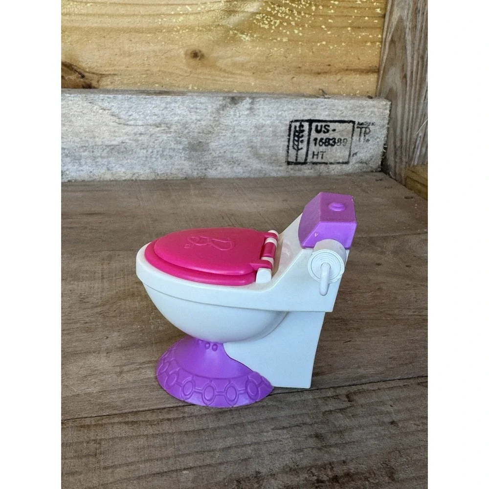 2010 Mattel Barbie Toilet With Paper‎ Roll Plastic Pink Purple Doll House Toy